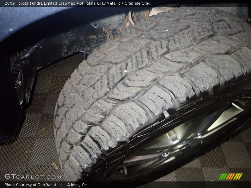 Slate Gray Metallic / Graphite Gray 2009 Toyota Tundra Limited CrewMax 4x4