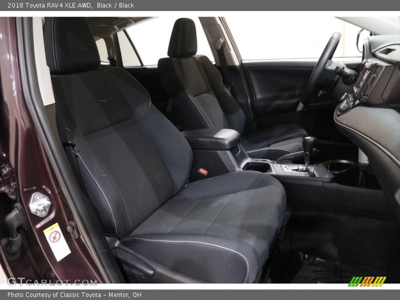 Black / Black 2018 Toyota RAV4 XLE AWD