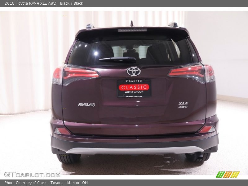 Black / Black 2018 Toyota RAV4 XLE AWD
