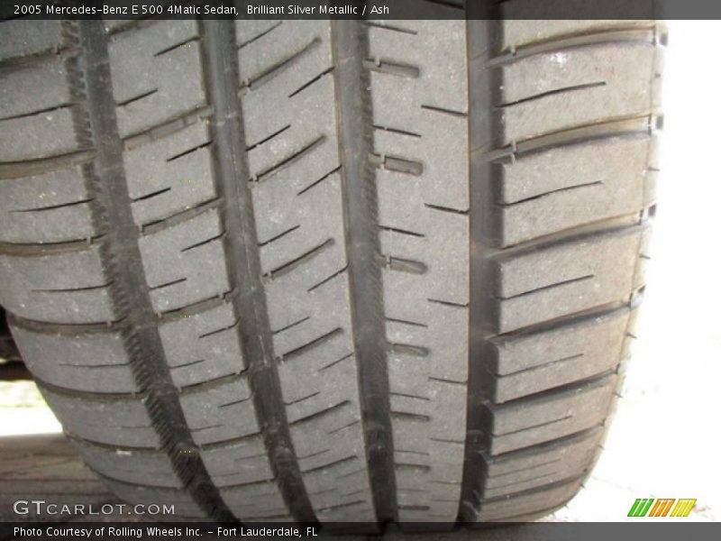 Brilliant Silver Metallic / Ash 2005 Mercedes-Benz E 500 4Matic Sedan