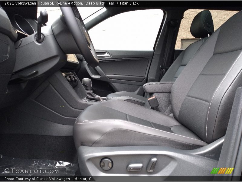  2021 Tiguan SE R-Line 4Motion Titan Black Interior