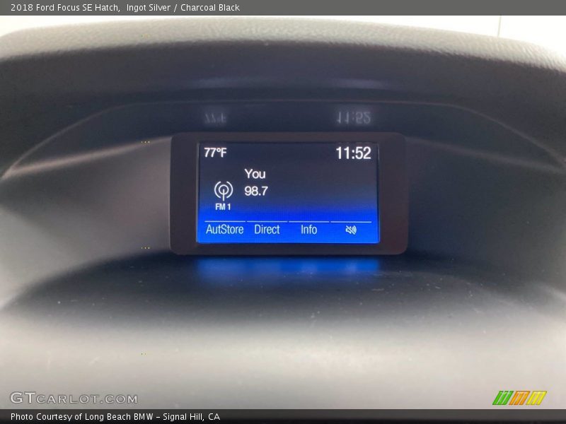 Ingot Silver / Charcoal Black 2018 Ford Focus SE Hatch