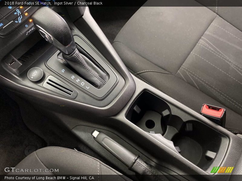 Ingot Silver / Charcoal Black 2018 Ford Focus SE Hatch