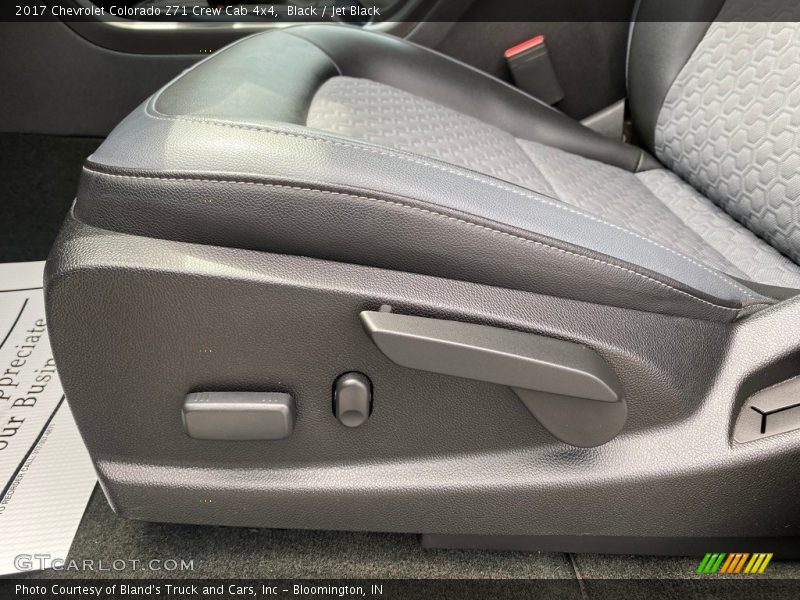 Black / Jet Black 2017 Chevrolet Colorado Z71 Crew Cab 4x4