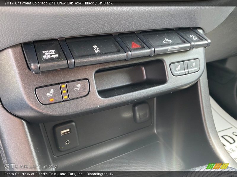 Black / Jet Black 2017 Chevrolet Colorado Z71 Crew Cab 4x4