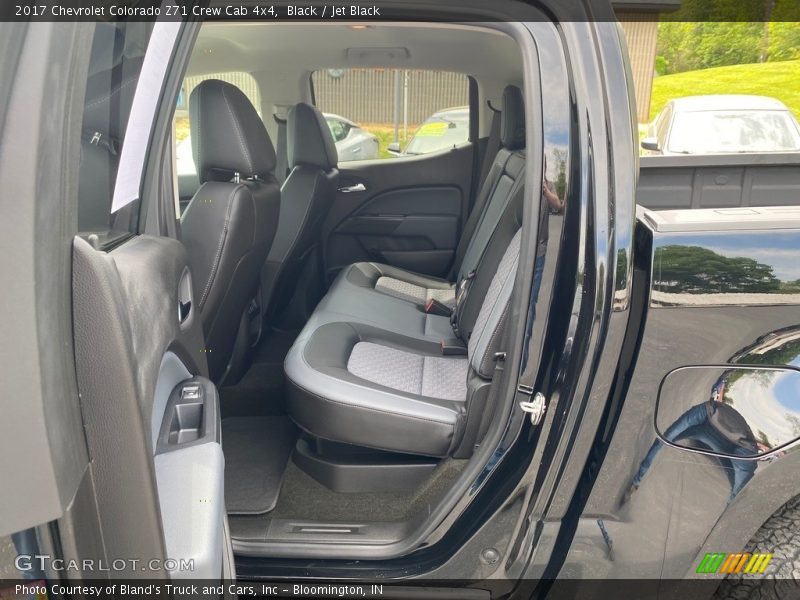 Black / Jet Black 2017 Chevrolet Colorado Z71 Crew Cab 4x4
