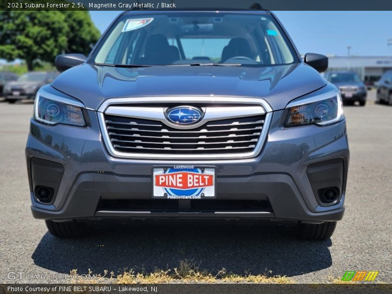 Magnetite Gray Metallic / Black 2021 Subaru Forester 2.5i