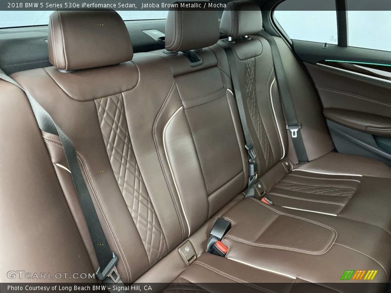 Rear Seat of 2018 5 Series 530e iPerfomance Sedan