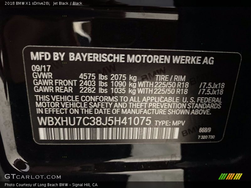 Jet Black / Black 2018 BMW X1 sDrive28i