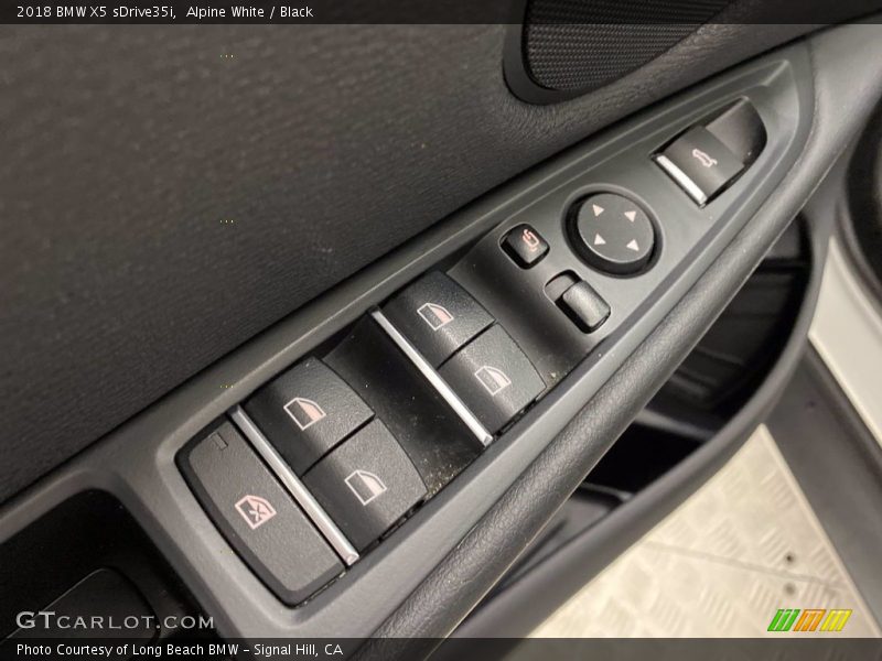 Alpine White / Black 2018 BMW X5 sDrive35i