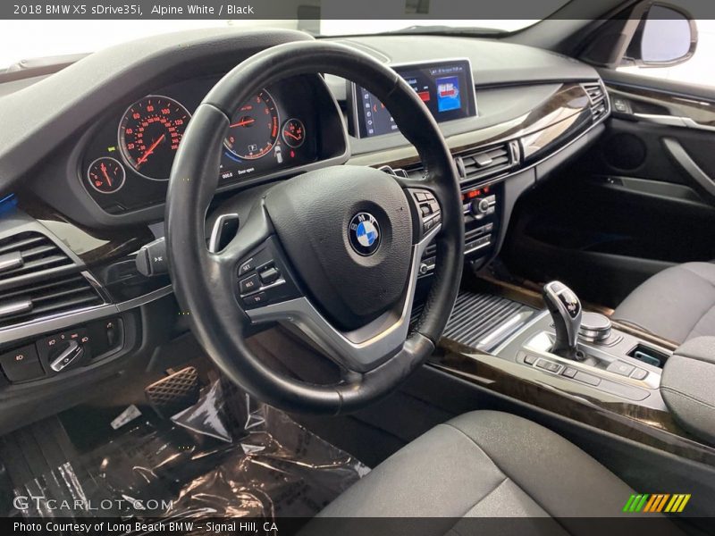 Alpine White / Black 2018 BMW X5 sDrive35i