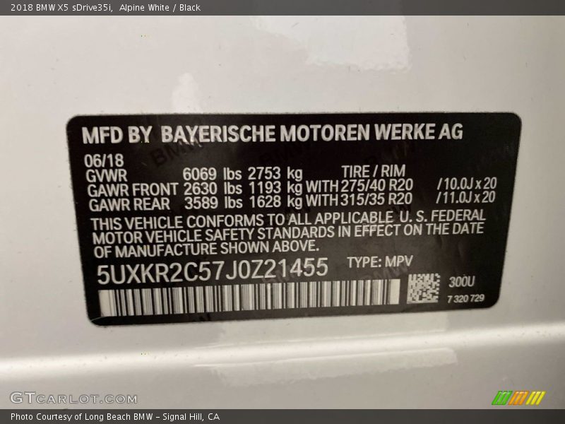 Alpine White / Black 2018 BMW X5 sDrive35i