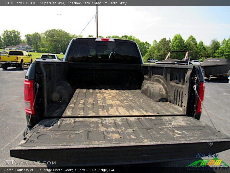 Shadow Black / Medium Earth Gray 2016 Ford F150 XLT SuperCab 4x4