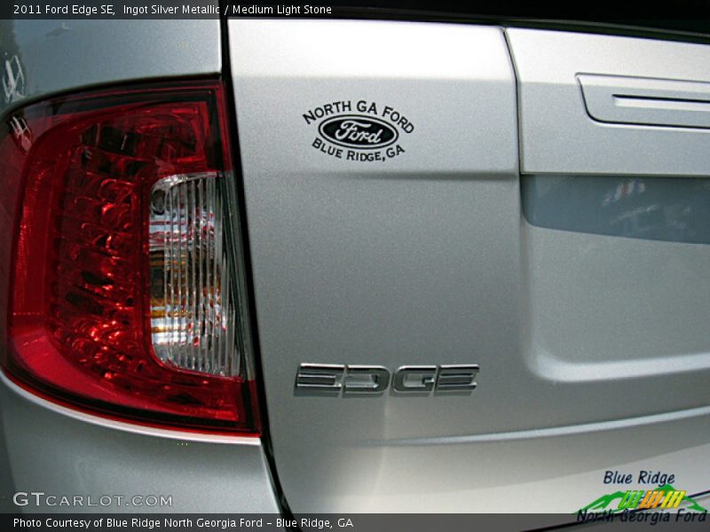 Ingot Silver Metallic / Medium Light Stone 2011 Ford Edge SE