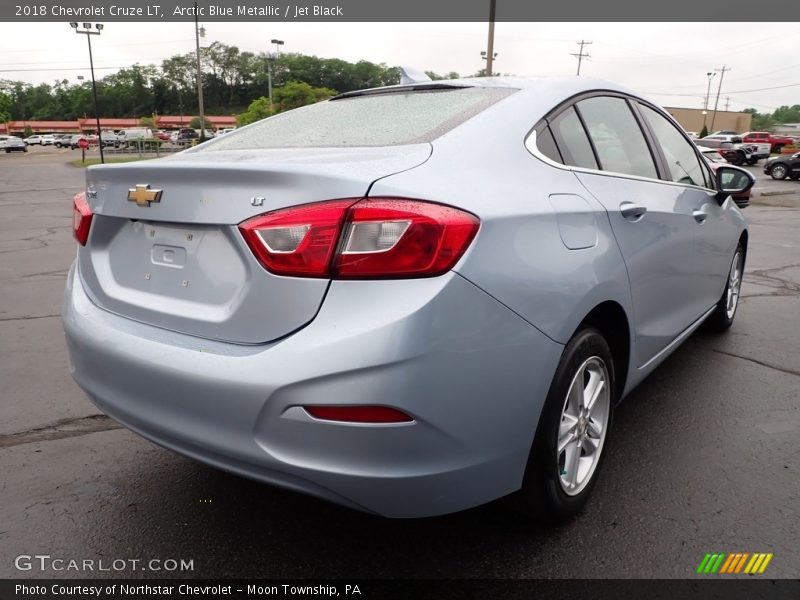 Arctic Blue Metallic / Jet Black 2018 Chevrolet Cruze LT