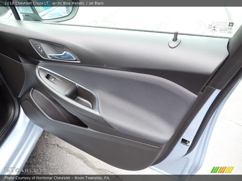 Arctic Blue Metallic / Jet Black 2018 Chevrolet Cruze LT