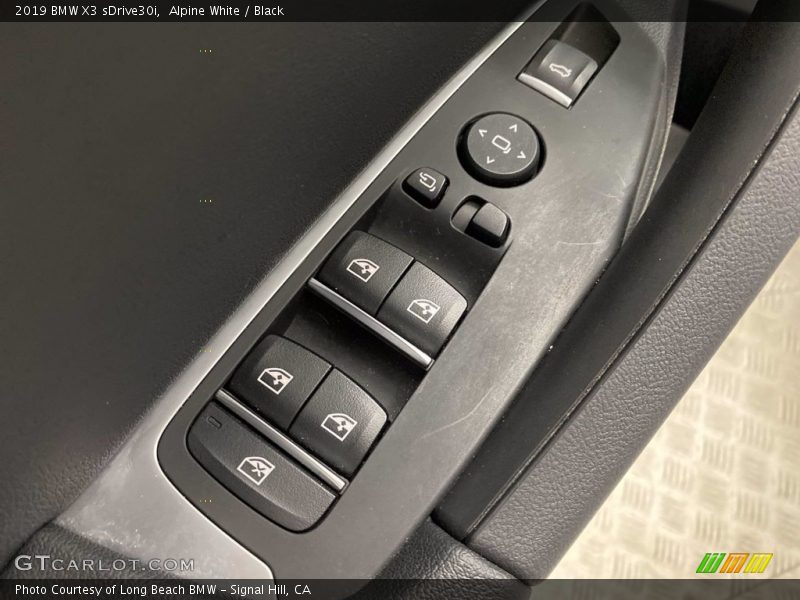 Alpine White / Black 2019 BMW X3 sDrive30i
