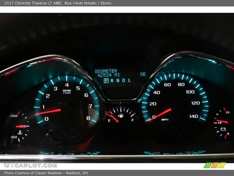 Blue Velvet Metallic / Ebony 2017 Chevrolet Traverse LT AWD