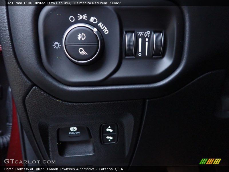Controls of 2021 1500 Limited Crew Cab 4x4