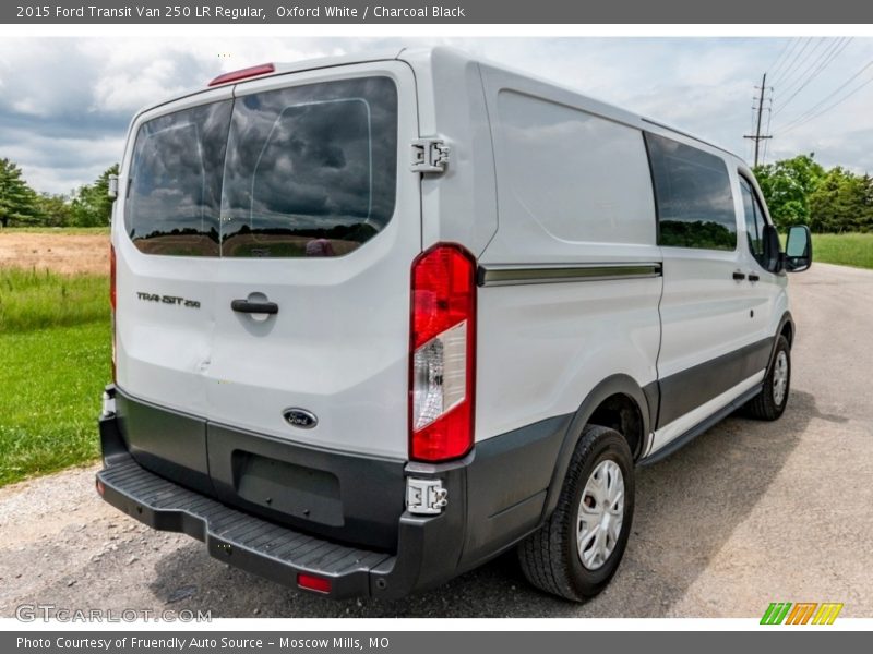 Oxford White / Charcoal Black 2015 Ford Transit Van 250 LR Regular