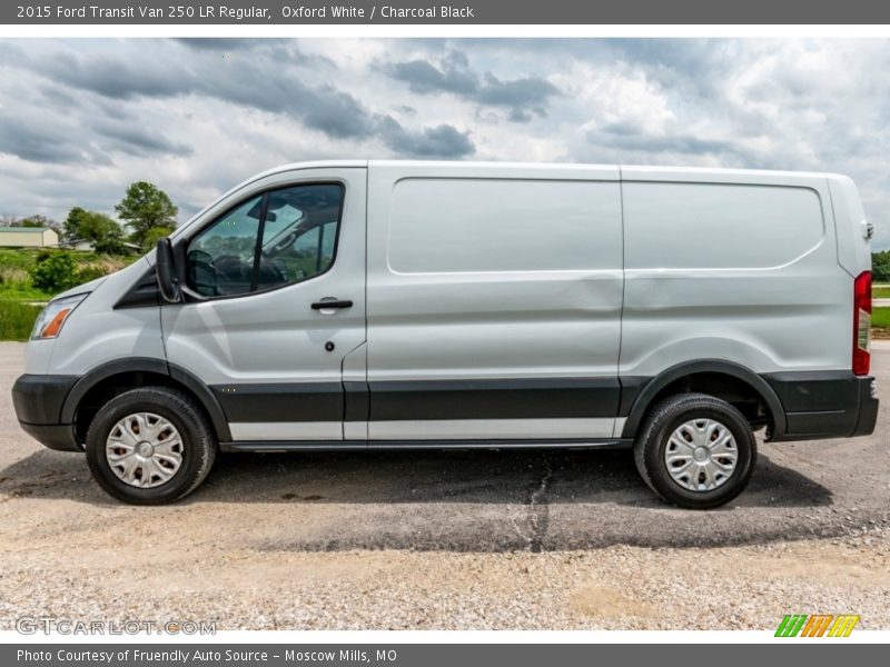 Oxford White / Charcoal Black 2015 Ford Transit Van 250 LR Regular
