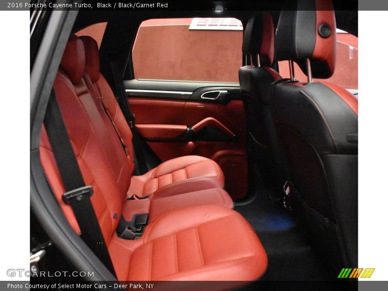 Black / Black/Garnet Red 2016 Porsche Cayenne Turbo