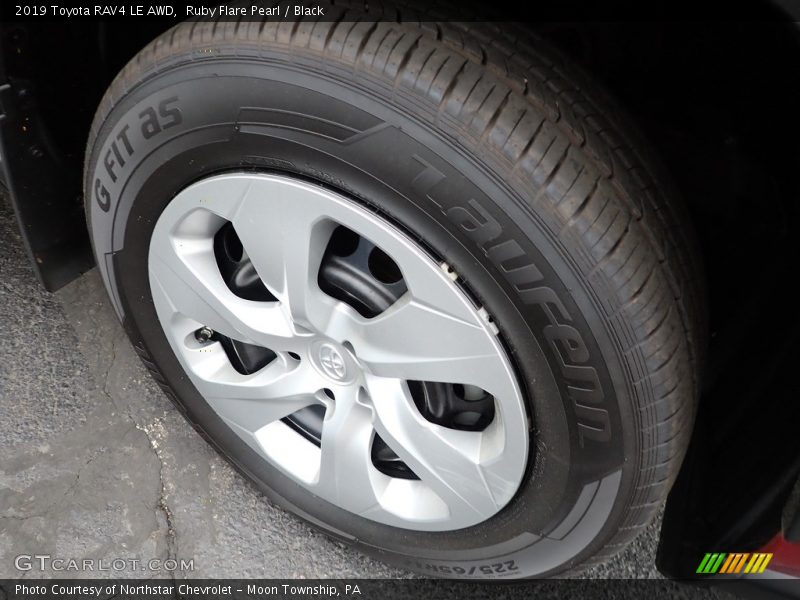 Ruby Flare Pearl / Black 2019 Toyota RAV4 LE AWD
