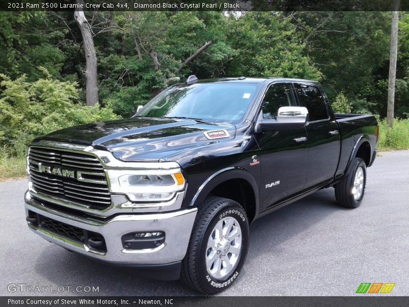 Front 3/4 View of 2021 2500 Laramie Crew Cab 4x4