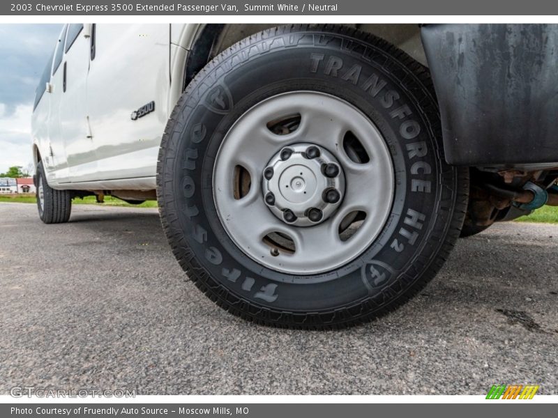  2003 Express 3500 Extended Passenger Van Wheel