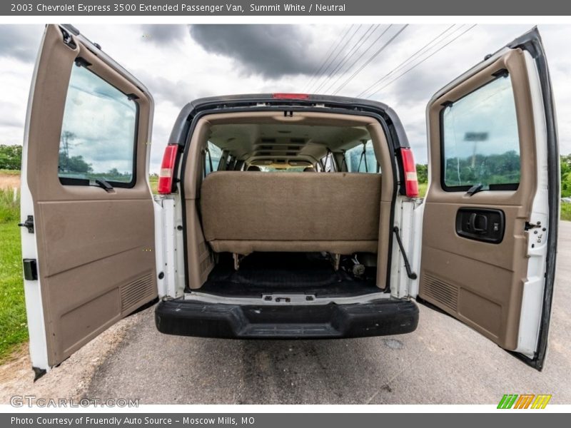  2003 Express 3500 Extended Passenger Van Trunk