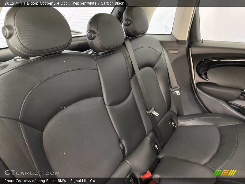 Pepper White / Carbon Black 2019 Mini Hardtop Cooper S 4 Door