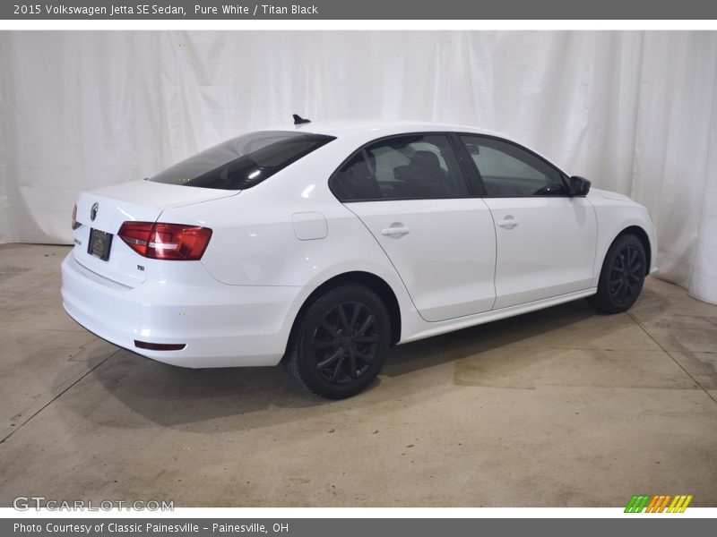 Pure White / Titan Black 2015 Volkswagen Jetta SE Sedan