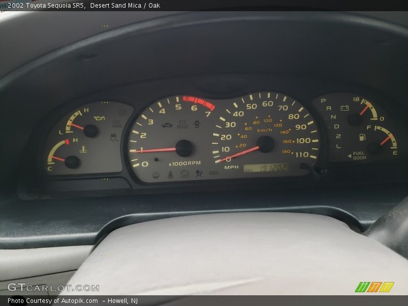 Desert Sand Mica / Oak 2002 Toyota Sequoia SR5