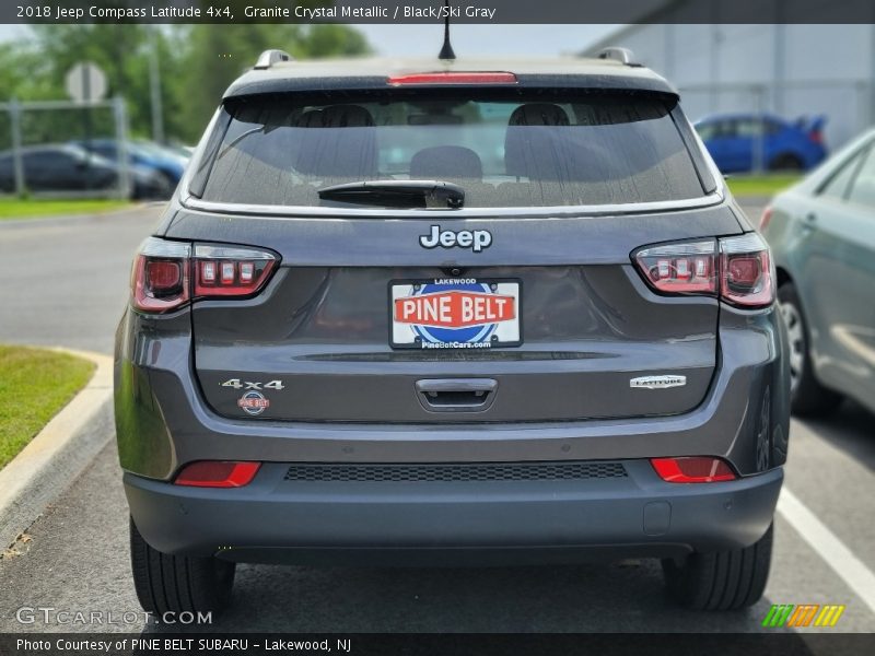 Granite Crystal Metallic / Black/Ski Gray 2018 Jeep Compass Latitude 4x4