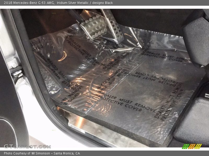 Iridium Silver Metallic / designo Black 2018 Mercedes-Benz G 63 AMG