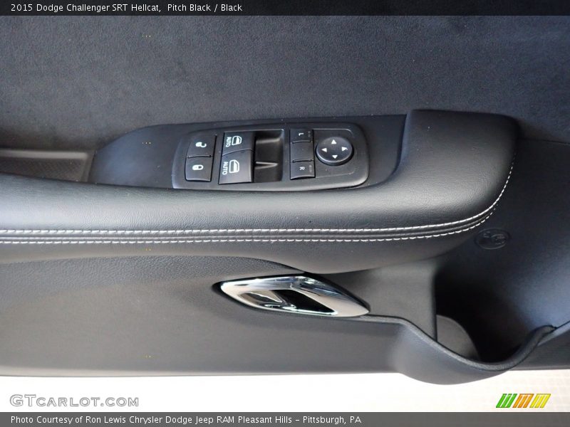 Pitch Black / Black 2015 Dodge Challenger SRT Hellcat