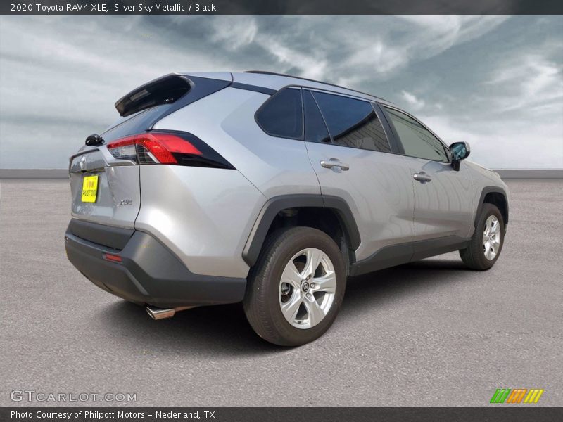 Silver Sky Metallic / Black 2020 Toyota RAV4 XLE
