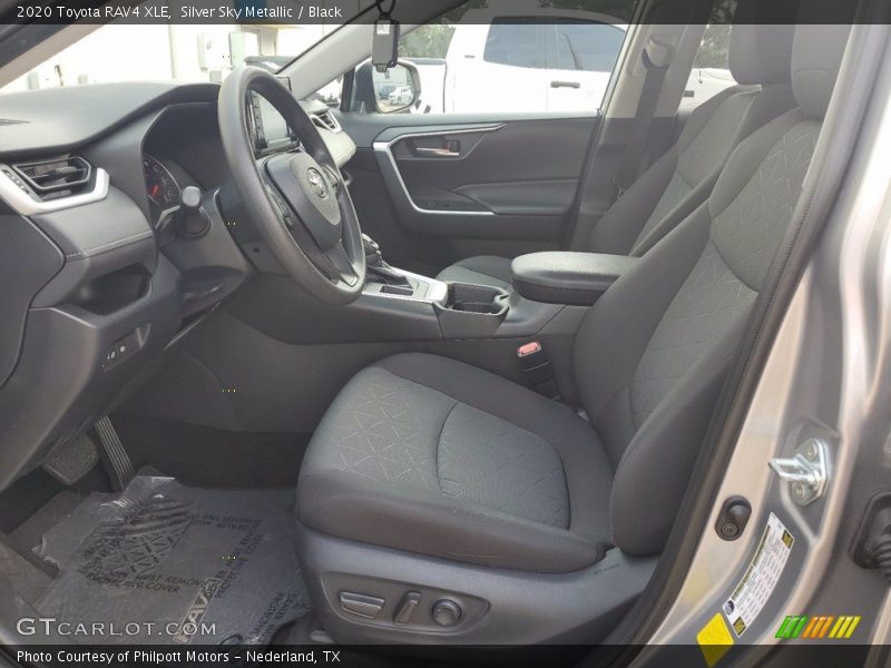 Silver Sky Metallic / Black 2020 Toyota RAV4 XLE