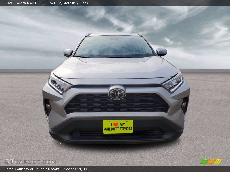 Silver Sky Metallic / Black 2020 Toyota RAV4 XLE