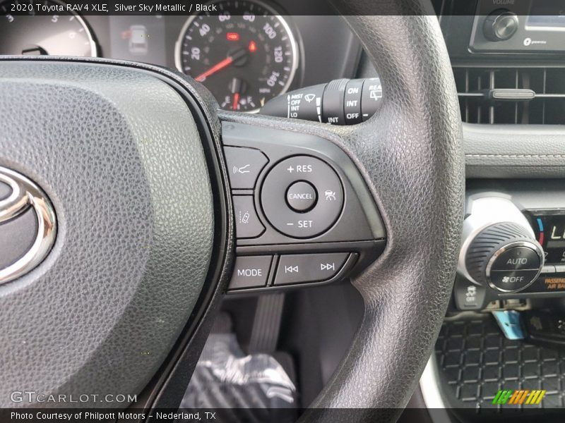 Silver Sky Metallic / Black 2020 Toyota RAV4 XLE