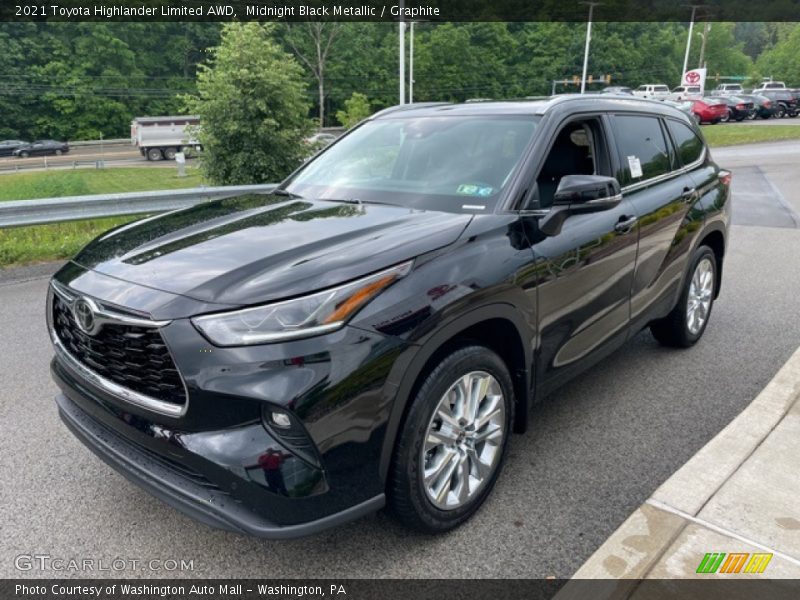 Midnight Black Metallic / Graphite 2021 Toyota Highlander Limited AWD