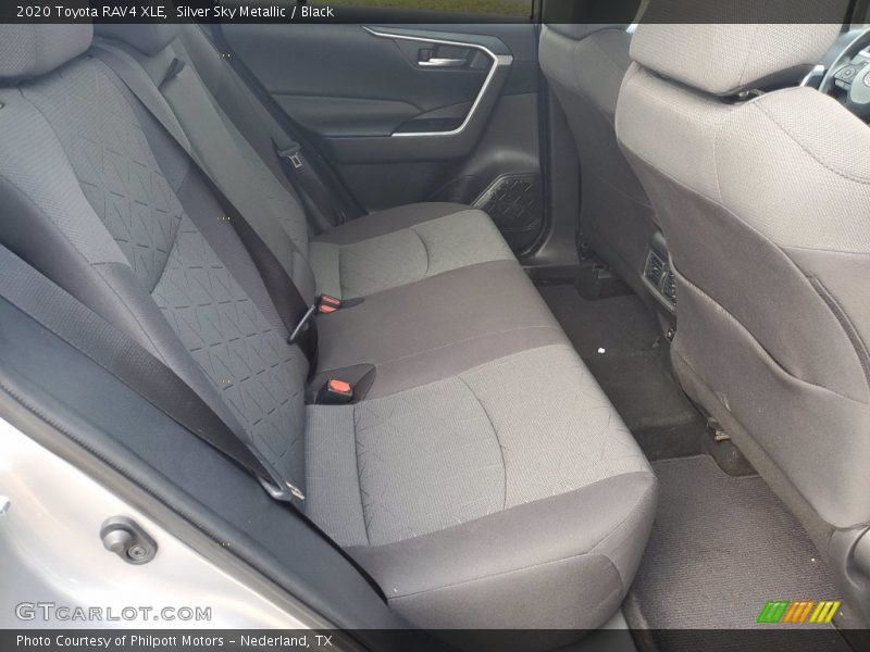 Silver Sky Metallic / Black 2020 Toyota RAV4 XLE
