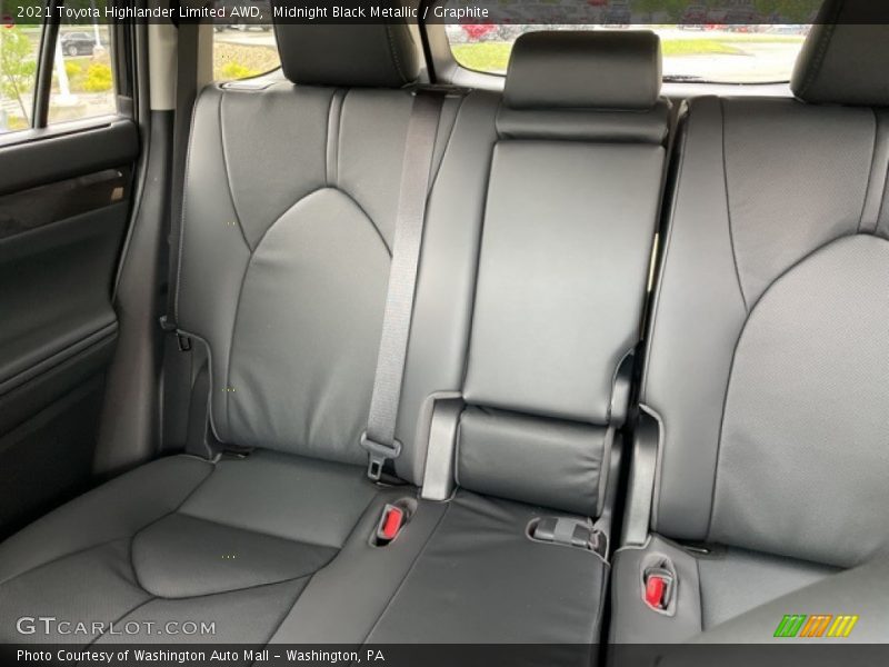 Midnight Black Metallic / Graphite 2021 Toyota Highlander Limited AWD