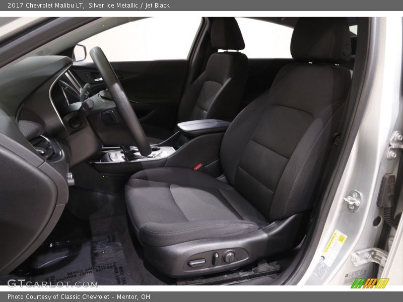 Silver Ice Metallic / Jet Black 2017 Chevrolet Malibu LT
