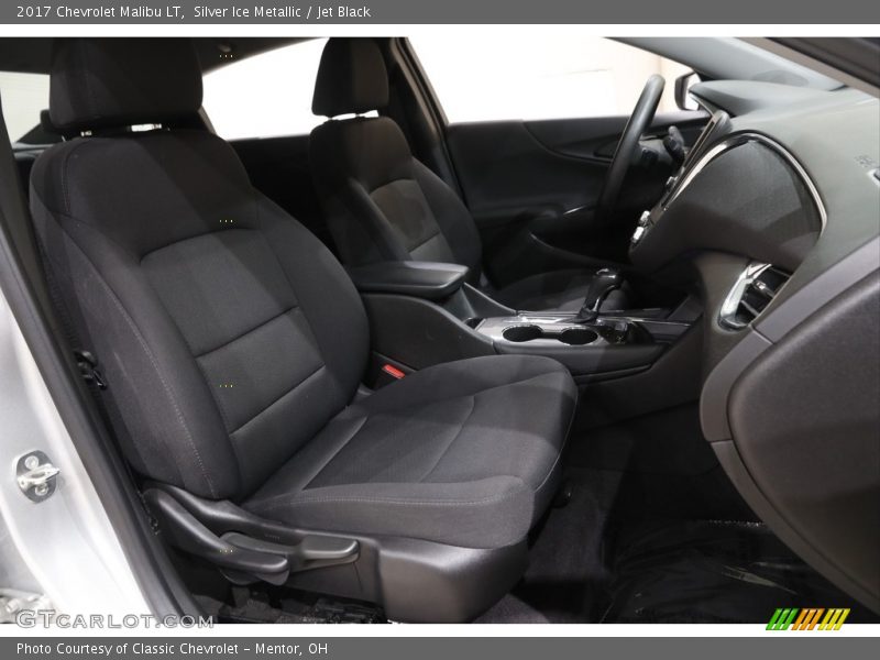 Silver Ice Metallic / Jet Black 2017 Chevrolet Malibu LT