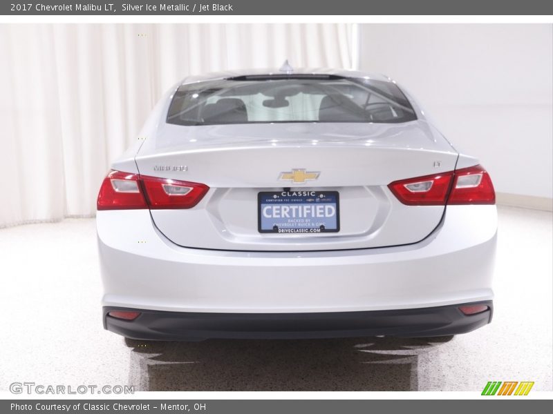 Silver Ice Metallic / Jet Black 2017 Chevrolet Malibu LT