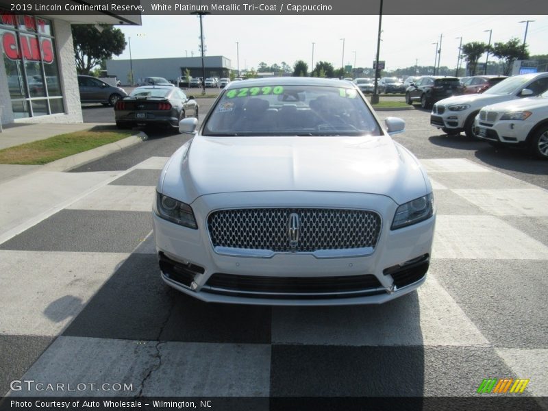 White Platinum Metallic Tri-Coat / Cappuccino 2019 Lincoln Continental Reserve