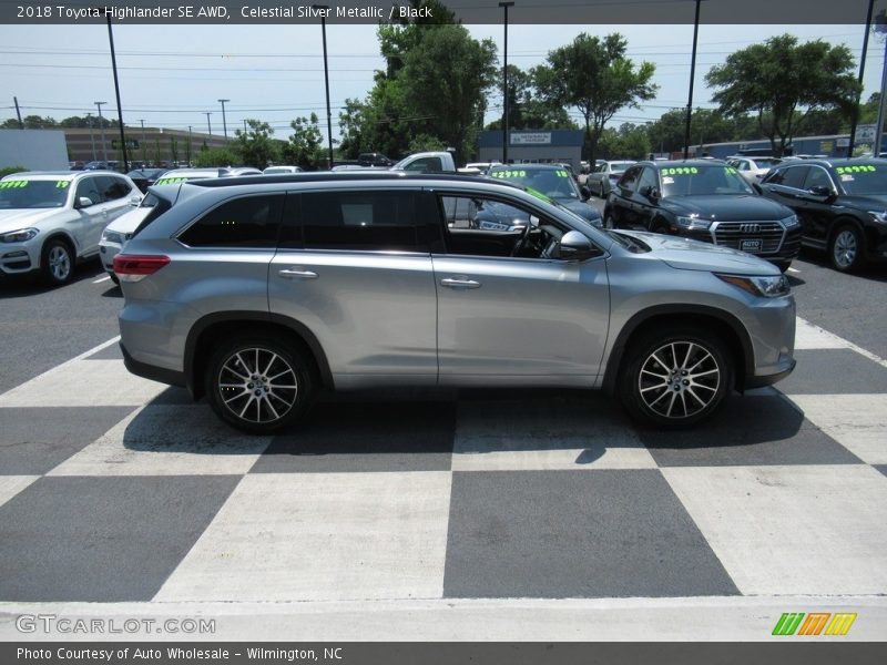 Celestial Silver Metallic / Black 2018 Toyota Highlander SE AWD