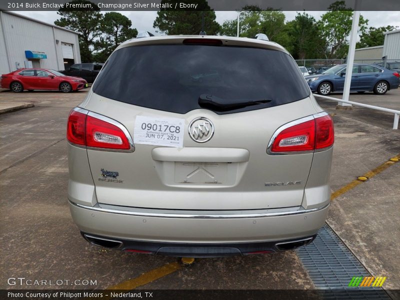 Champagne Silver Metallic / Ebony 2014 Buick Enclave Premium