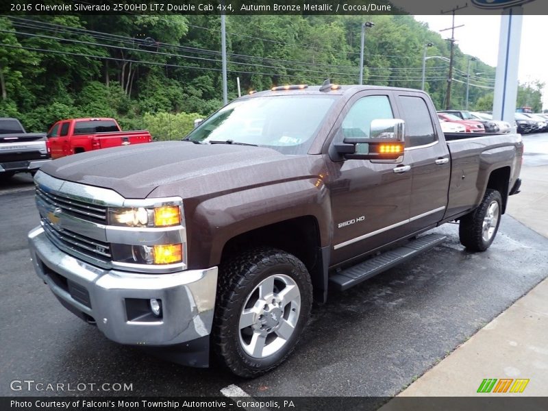 Front 3/4 View of 2016 Silverado 2500HD LTZ Double Cab 4x4